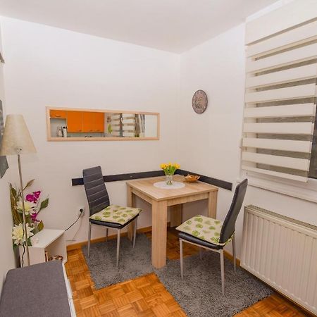 Studio Apartment Maestral Zagreb Exterior foto